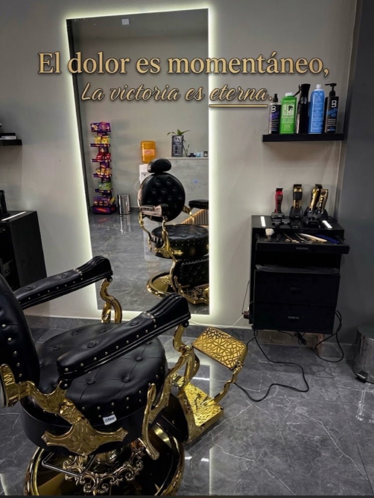Los sillones y puestos de trabajo de El Garaje